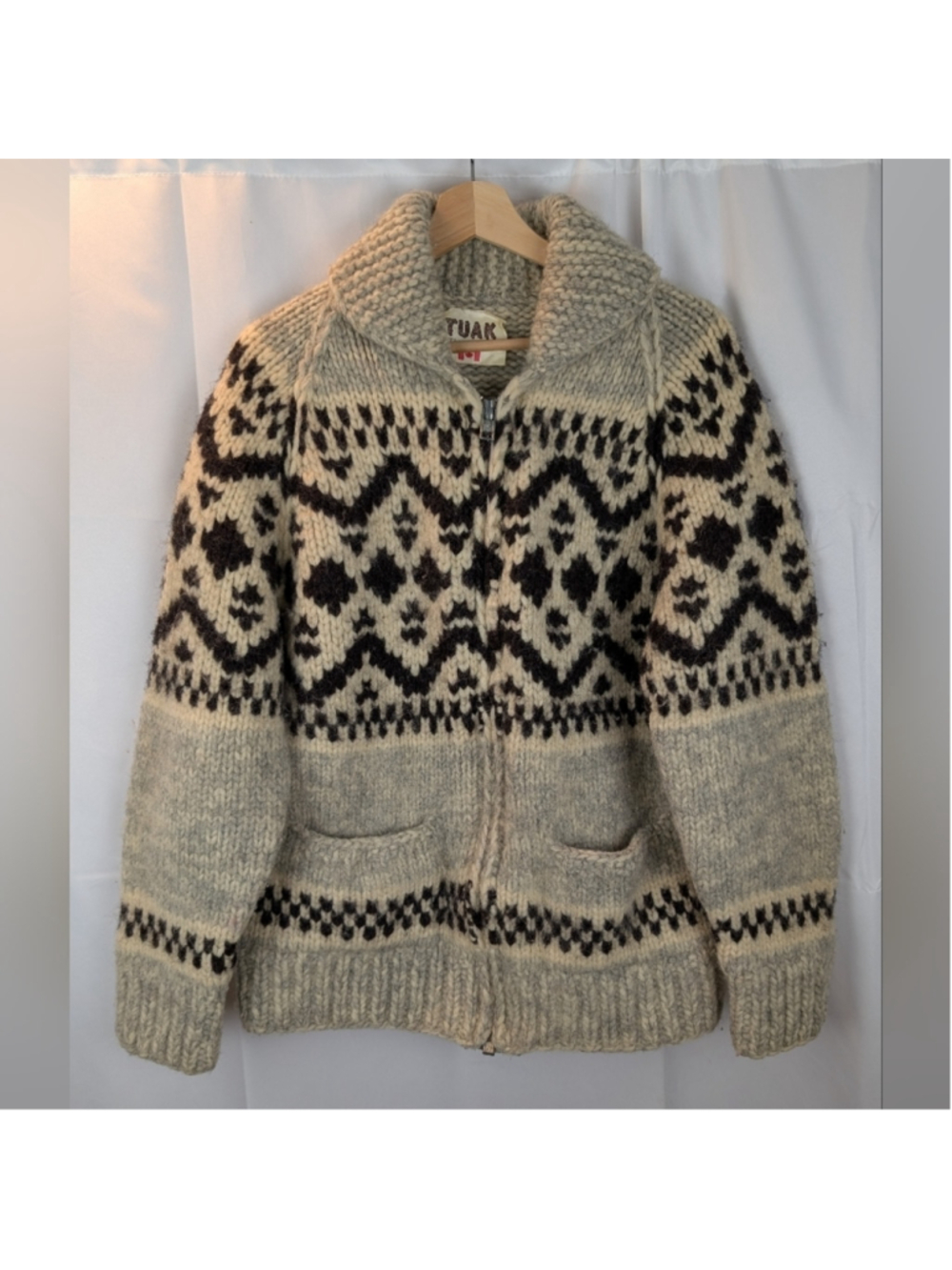 TUAK brand Cowichan sweater size L(by measurements )VGUC